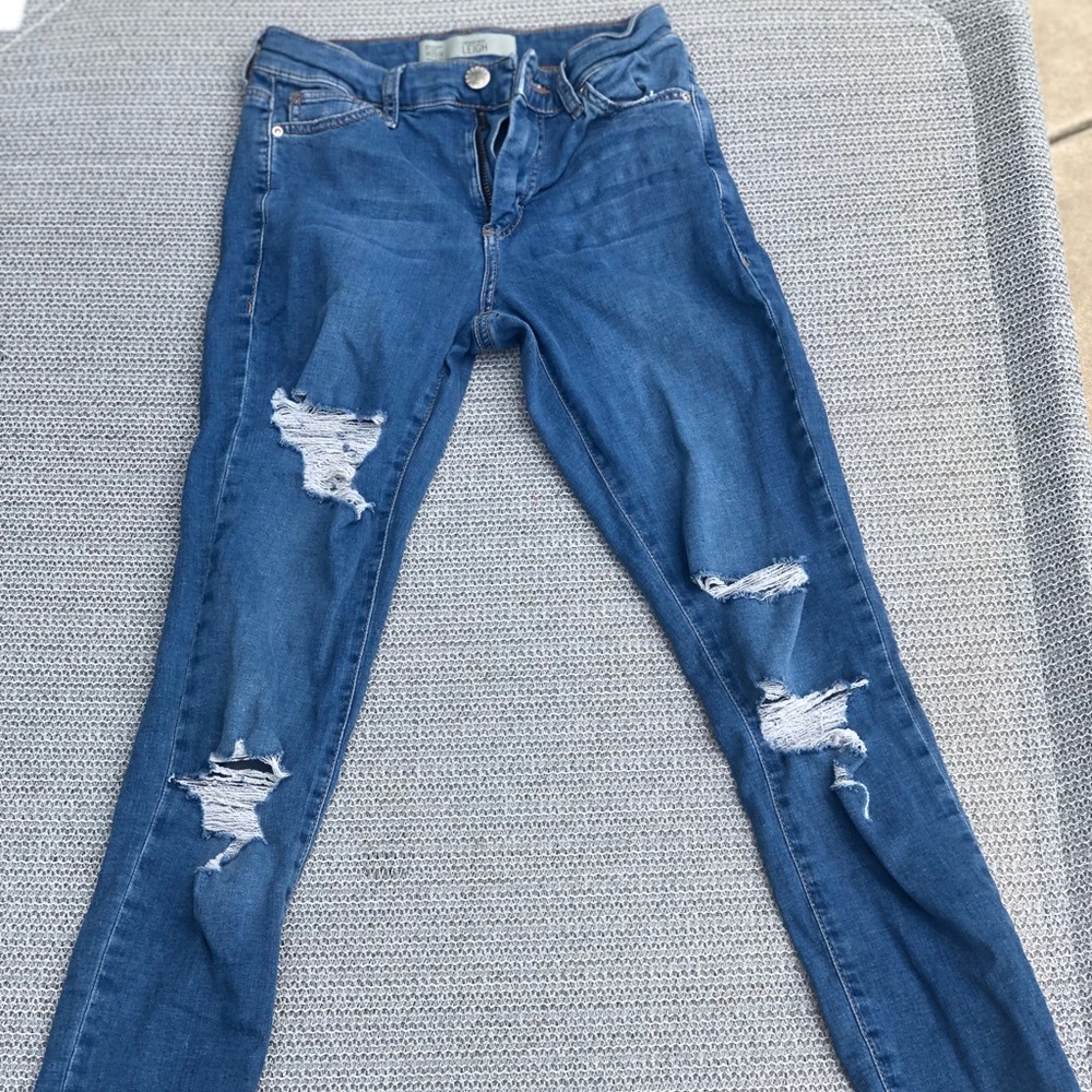 TopShop Moto Leigh ripped jeans